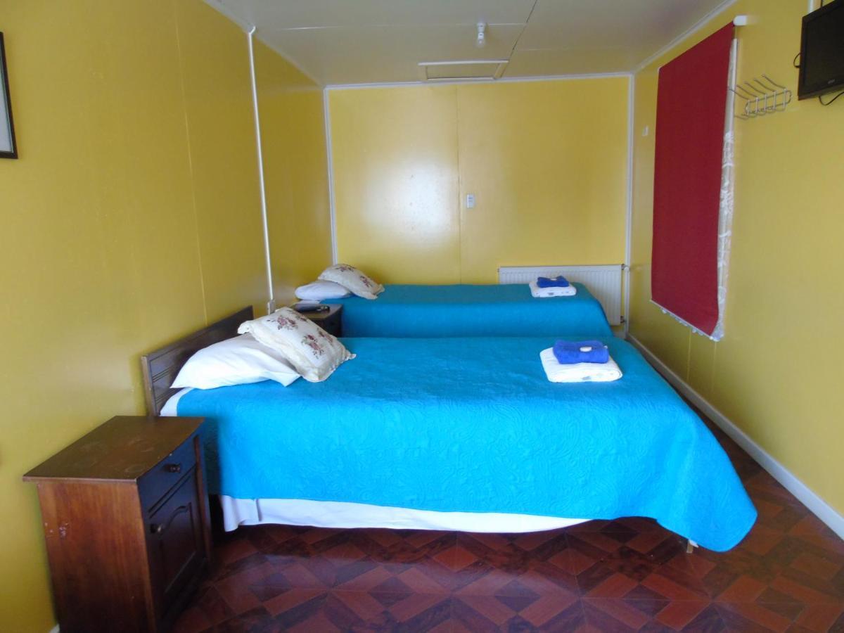 Hostal Geminis Puerto Natales Kültér fotó